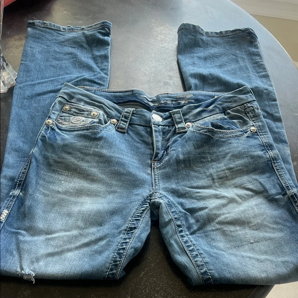 Seven7 Women's Classic Blue slim boot cut jeans size 6